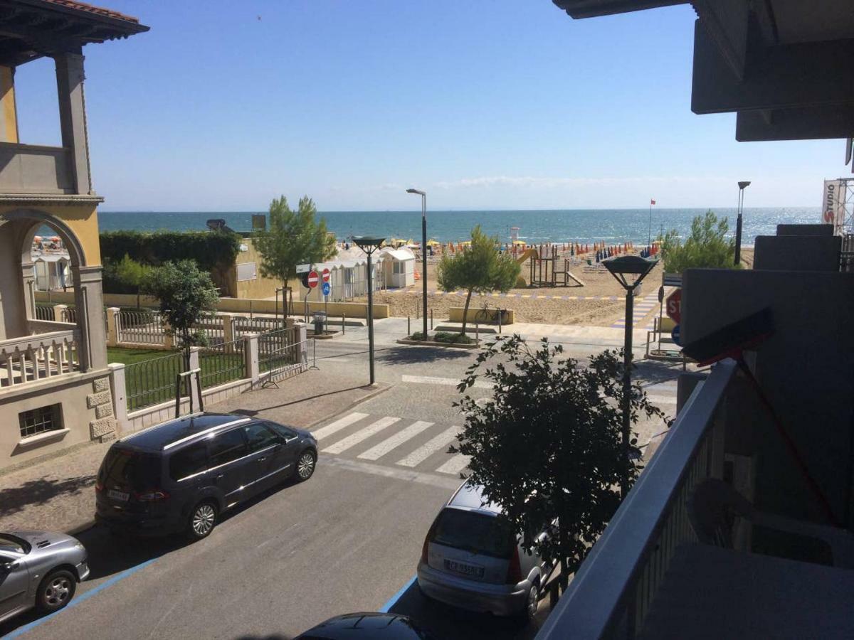 Appartamento Condominio Spiaggia Lignano Sabbiadoro